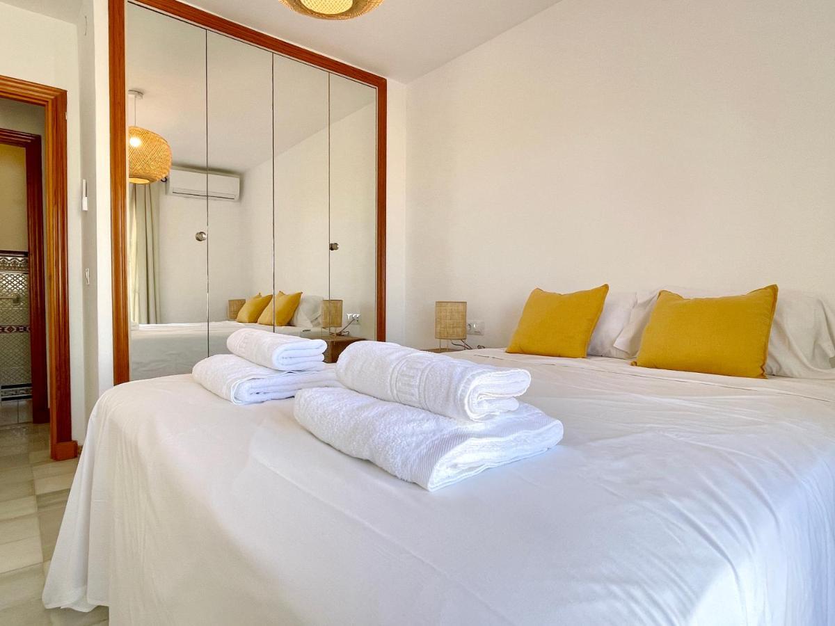 Semidetached Duplex Home At Puebla Aida, Mijas Golf With Pool, Golf And Sea Views Málaga Eksteriør billede